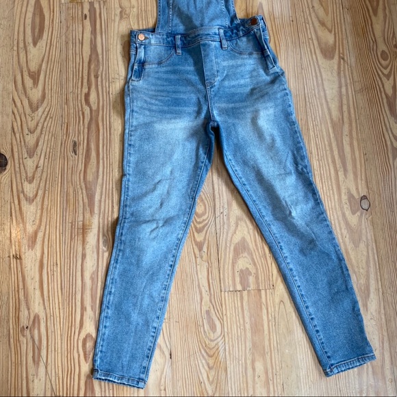 Blank NYC It’s Vintage denim overalls - Picture 2 of 8